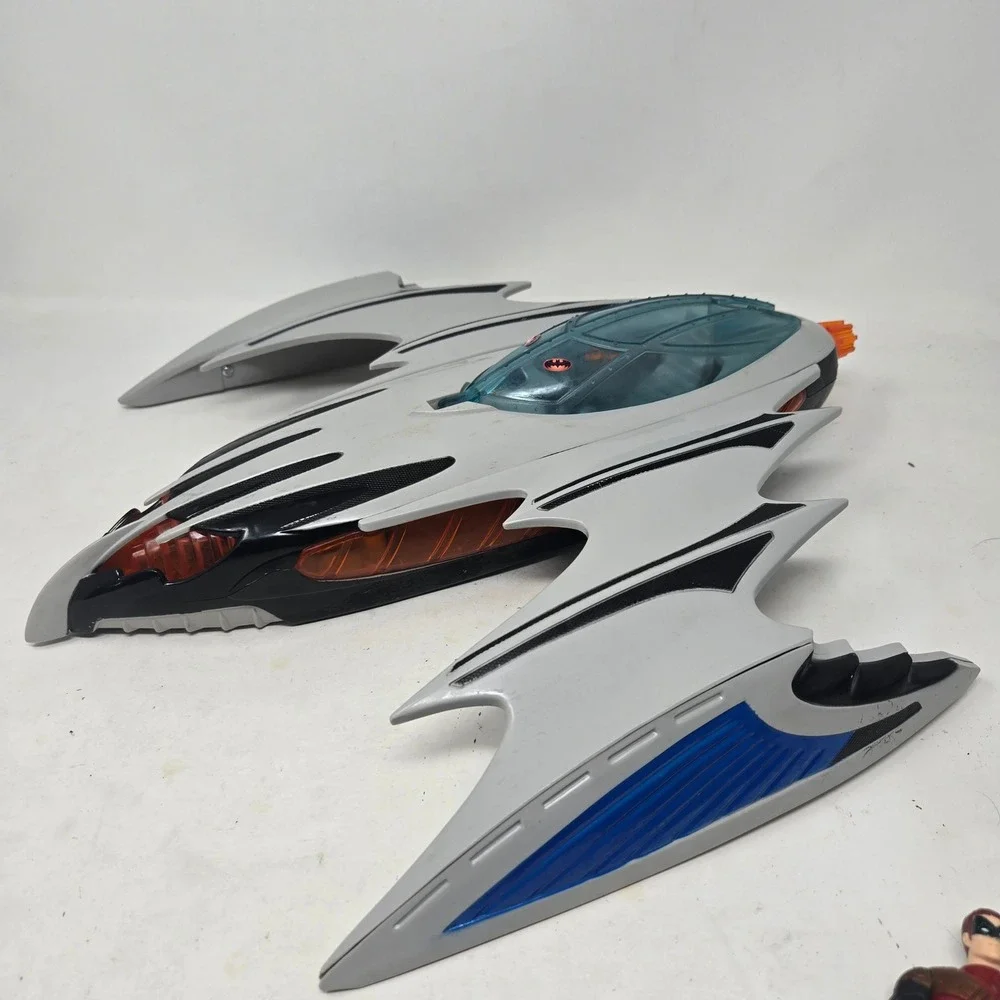 Vintage Kenner Batman Forever Robin Redbird Vehicle with Robin Action Figure